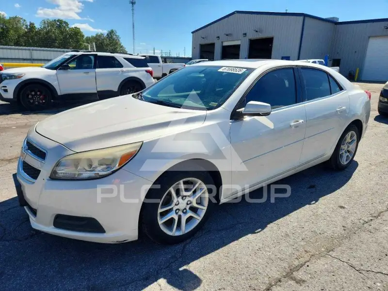 2013 Chevrolet Malibu photo