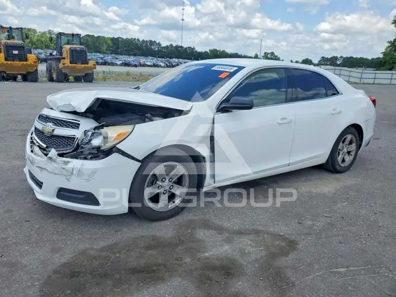 2013 Chevrolet Malibu photo