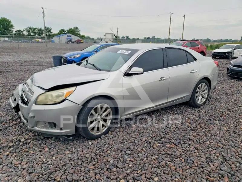 2013 Chevrolet Malibu photo