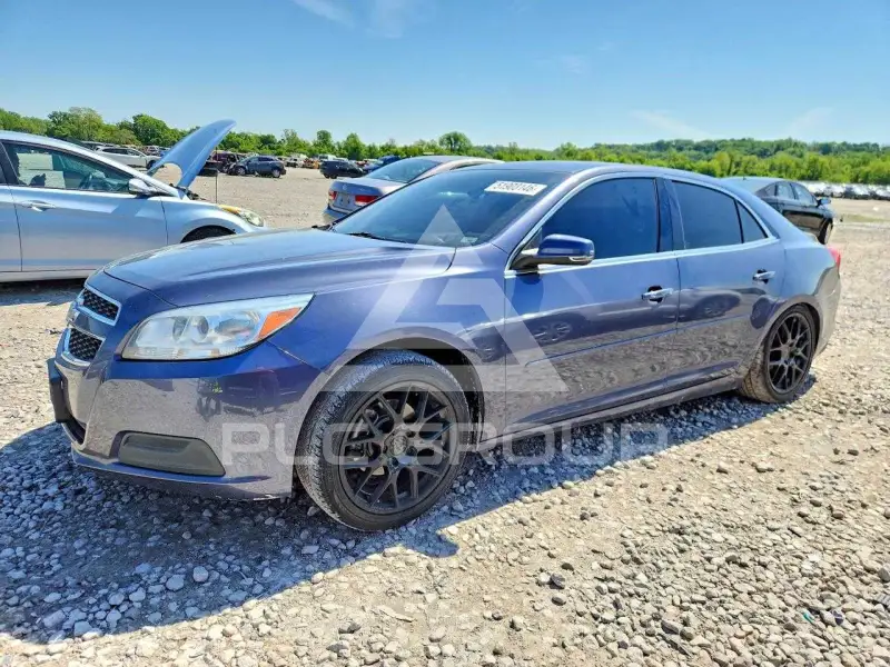 2013 Chevrolet Malibu photo