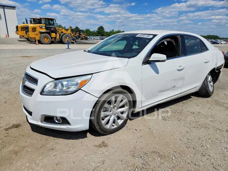 2013 Chevrolet Malibu фото