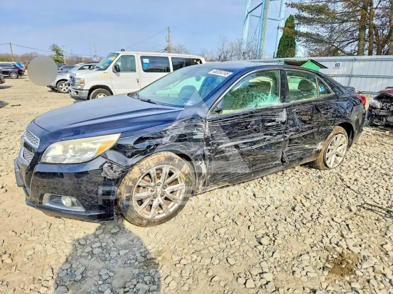 2013 Chevrolet Malibu photo