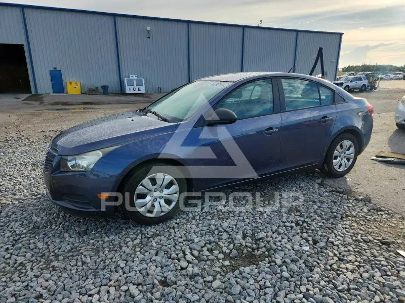 2013 Chevrolet Cruze фото