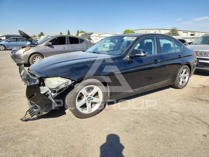 2013 BMW 328 photo