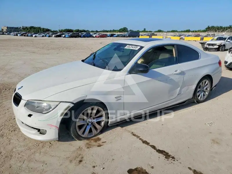 2013 BMW 328 photo