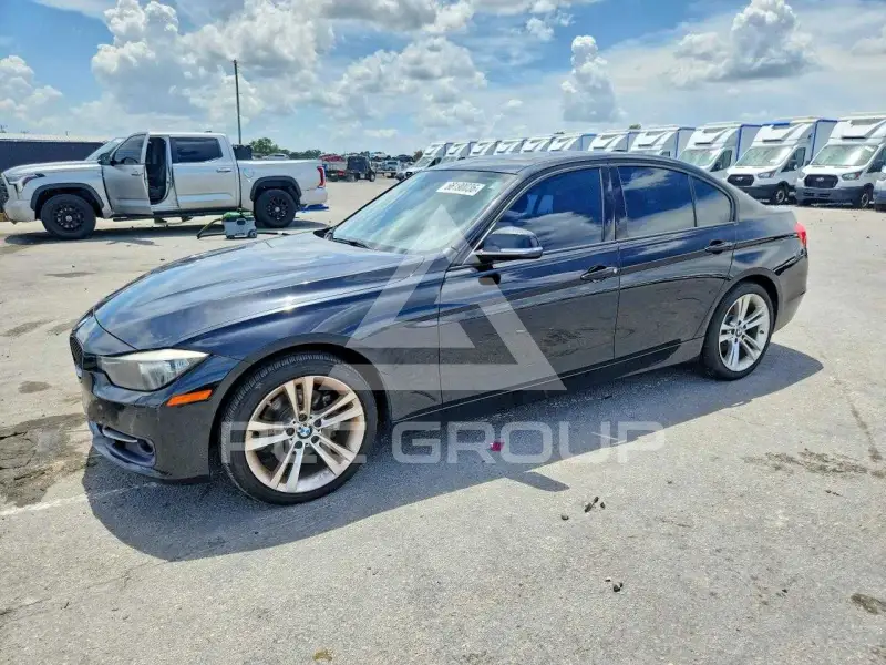 2013 BMW 328 фото