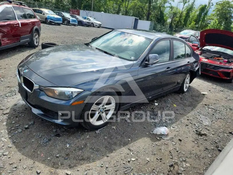 2013 BMW 328 фото