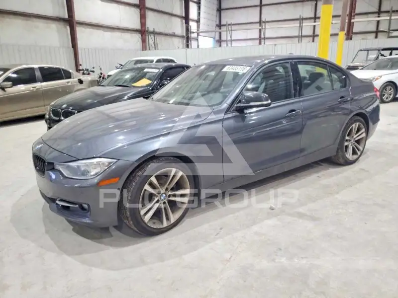 2013 BMW 328 фото