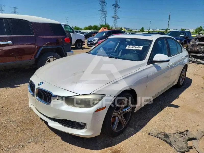 2013 BMW 328 фото