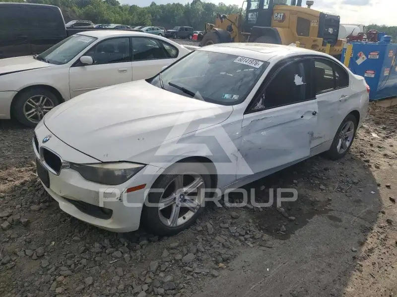 2013 BMW 328 фото