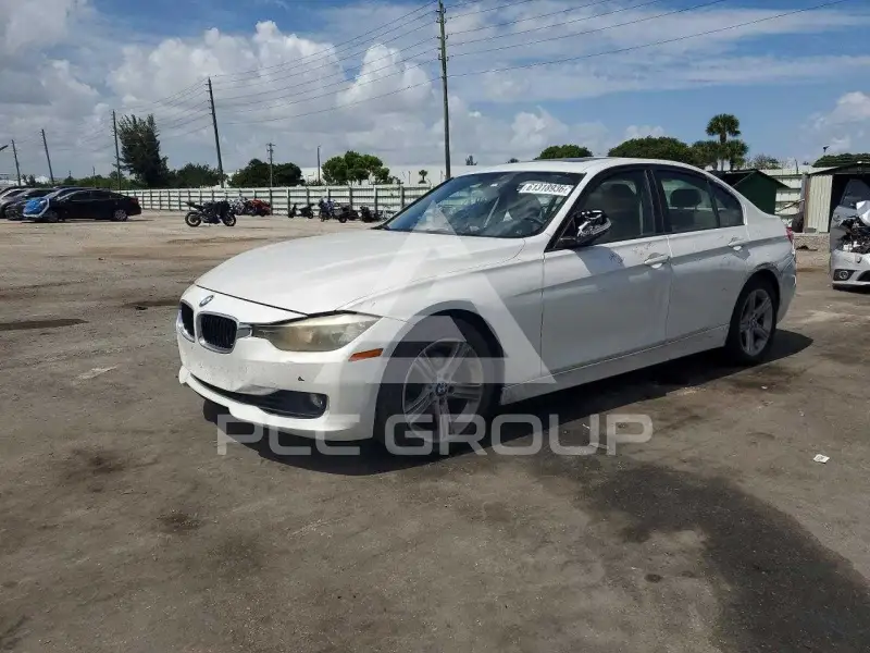 2013 BMW 328 фото