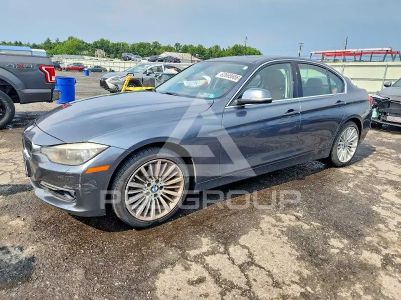 2013 BMW 328 фото