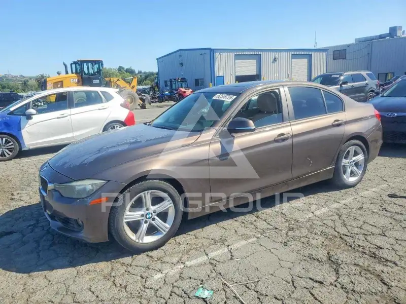 2013 BMW 328 фото