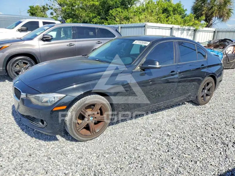 2013 BMW 328 photo