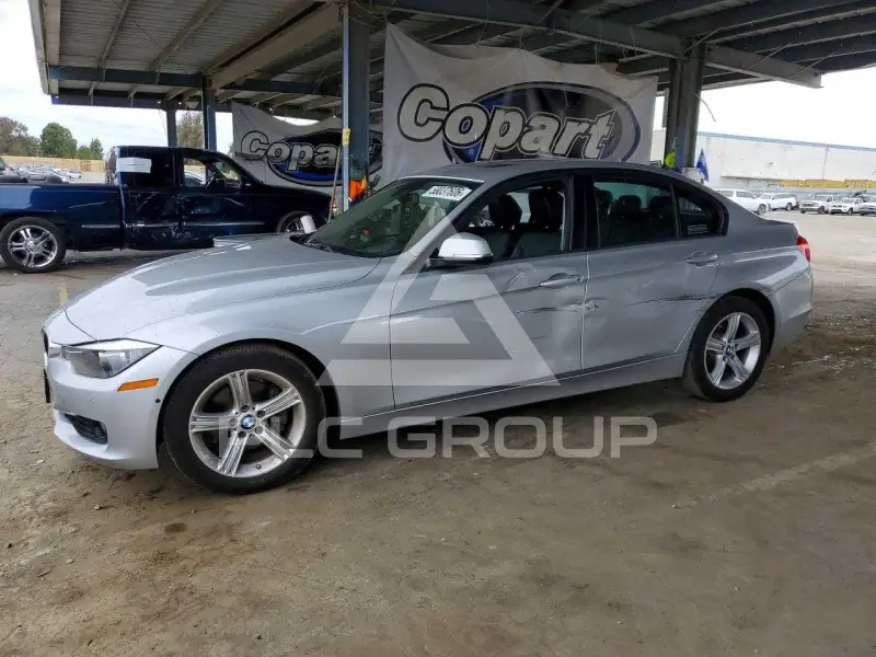 2013 BMW 328 фото