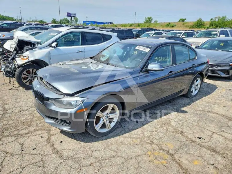 2013 BMW 328 фото