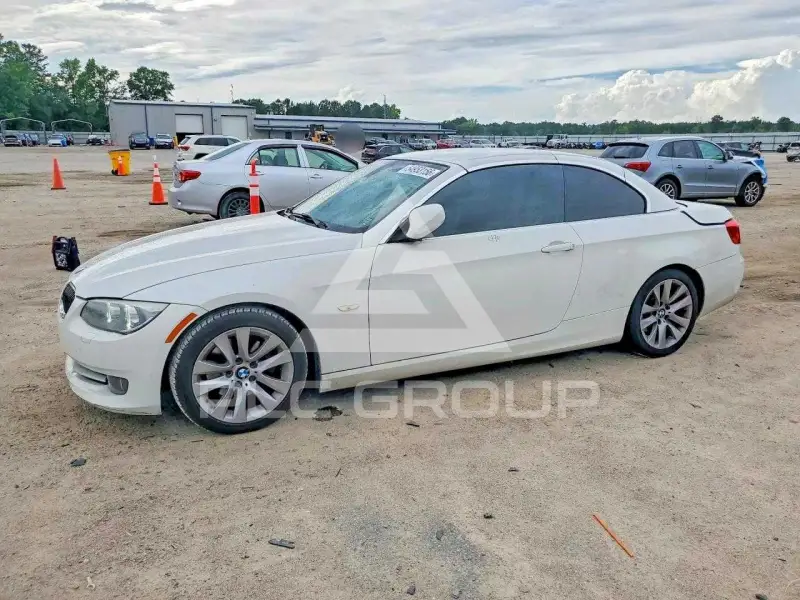2013 BMW 328 фото