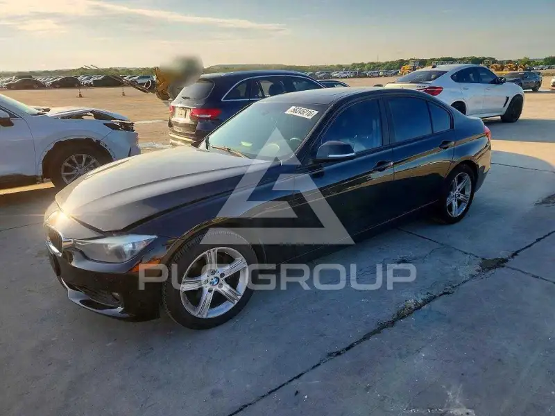2013 BMW 328 photo