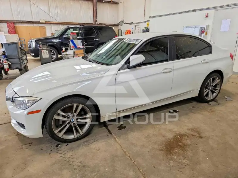 2013 BMW 328 фото
