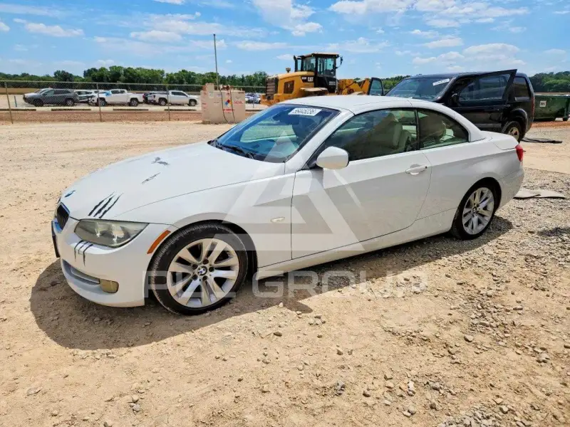 2013 BMW 328 photo