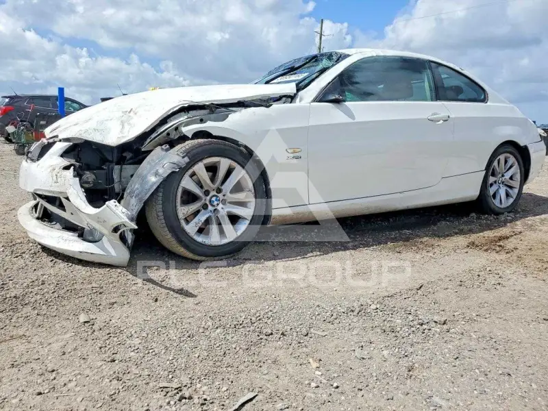 2013 BMW 328 photo
