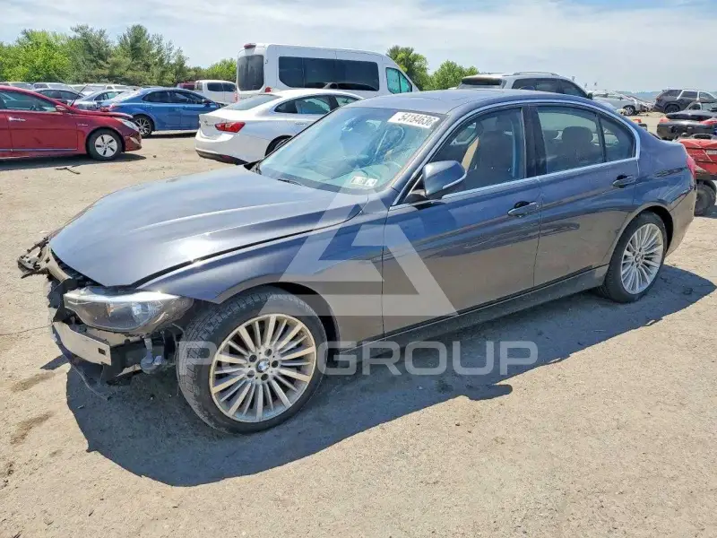 2013 BMW 328 photo