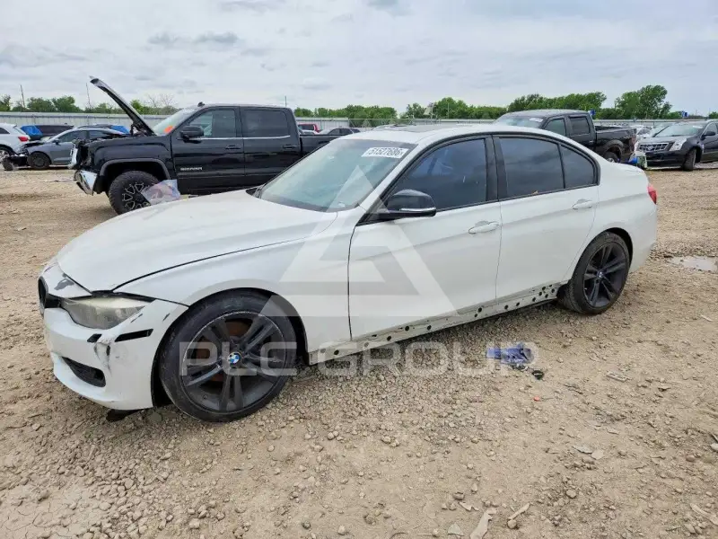 2013 BMW 328 фото