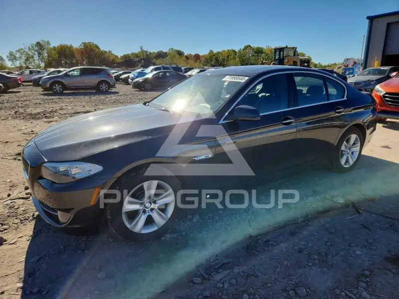 2013 BMW 528 фото