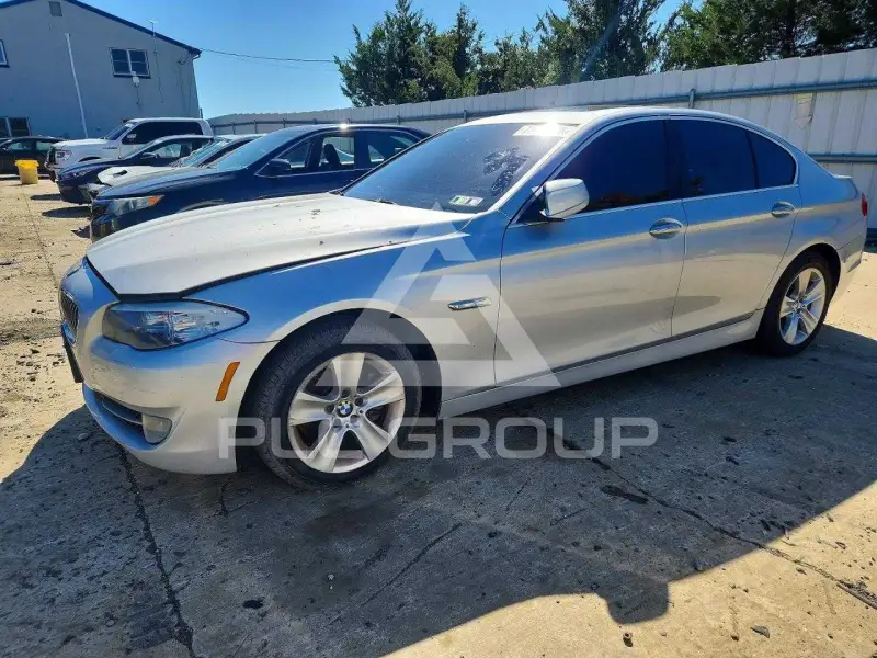 2013 BMW 528 фото