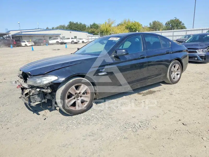 2013 BMW 528 photo