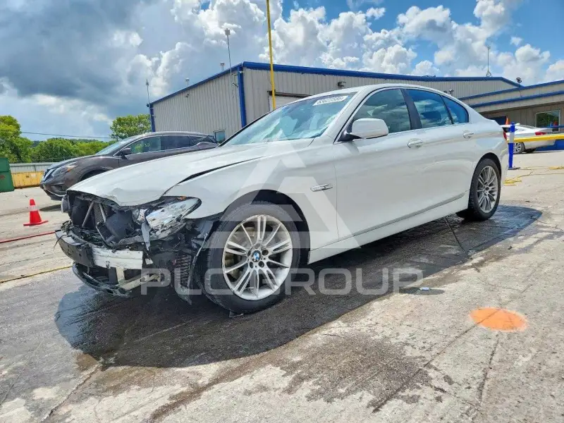 2013 BMW 528 фото