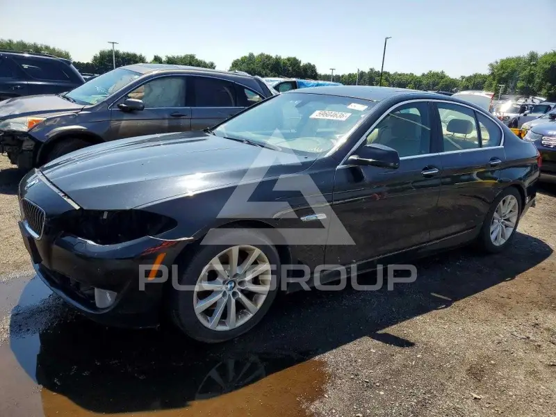 2013 BMW 528 фото