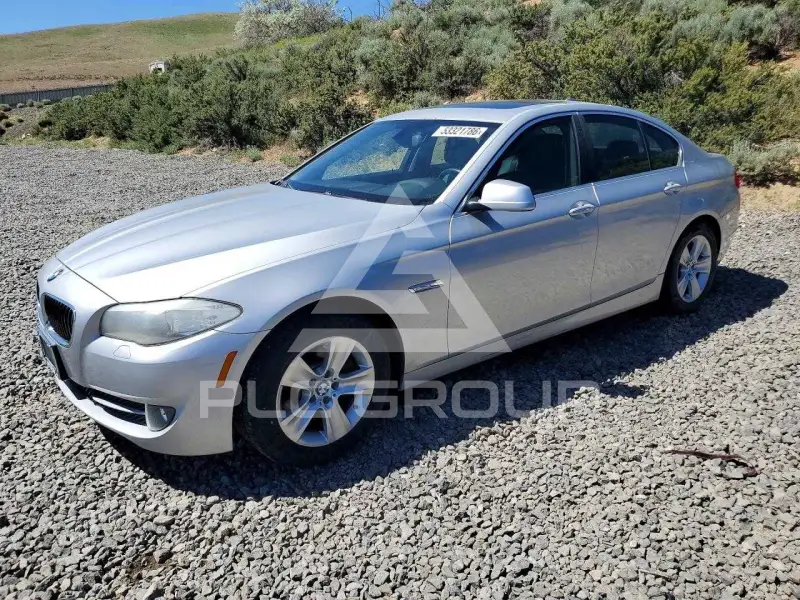 2013 BMW 528 фото