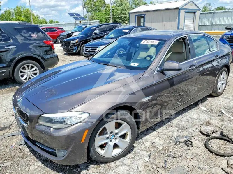 2013 BMW 528 фото