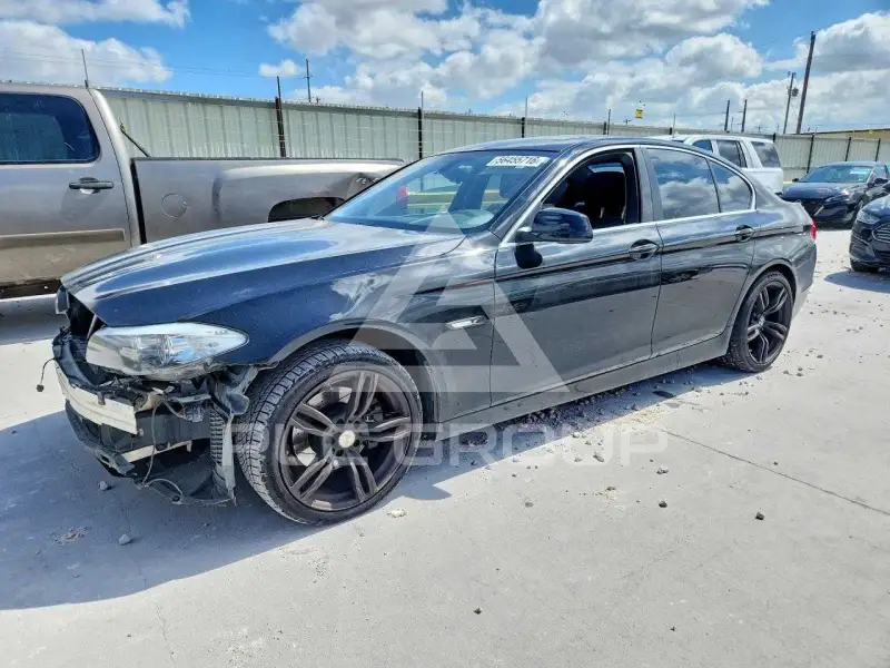2013 BMW 528 фото