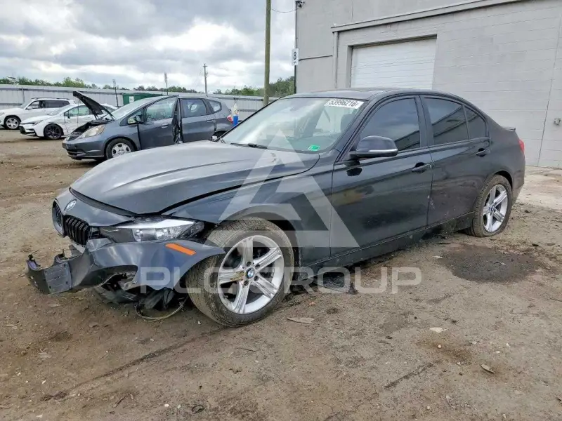 2013 BMW 320 фото