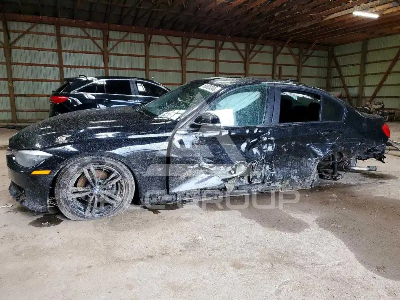 2013 BMW 320 фото