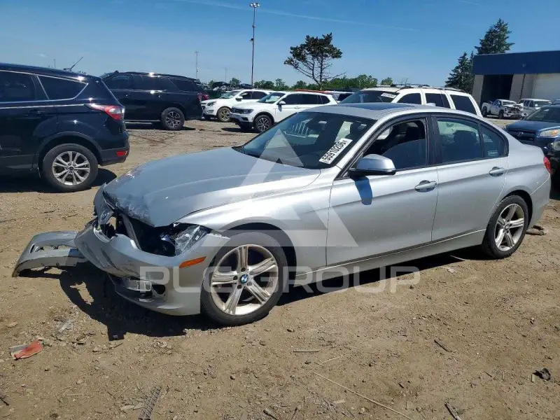 2013 BMW 320 photo