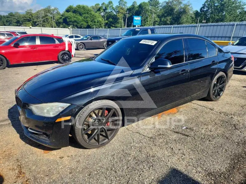 2013 BMW 335 photo