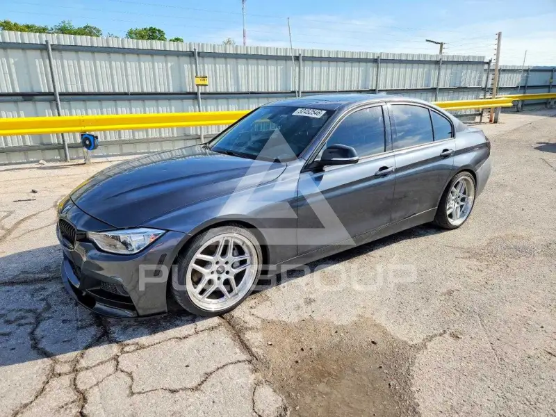 2013 BMW 335 фото