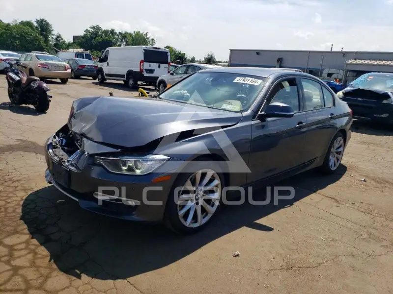 2013 BMW 335 фото