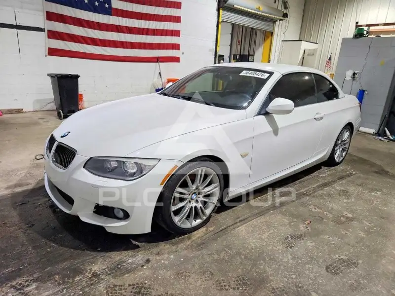 2013 BMW 335 фото