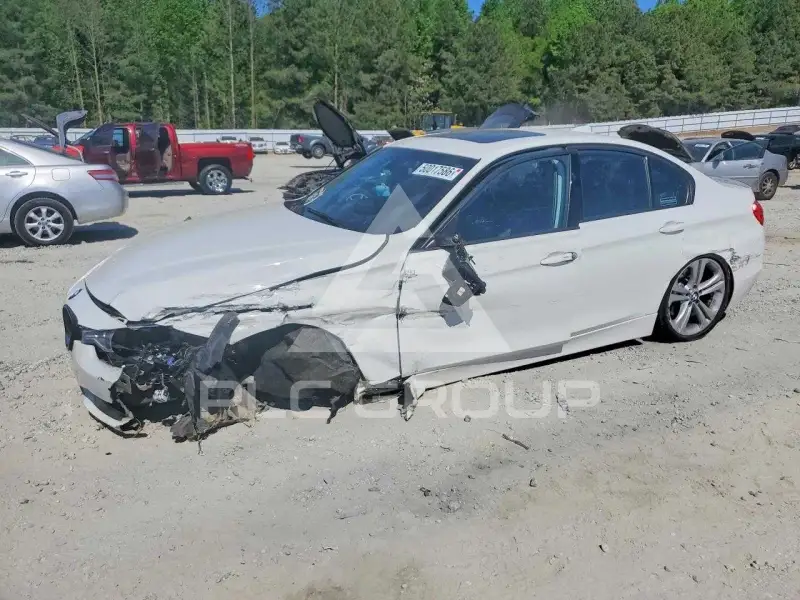 2013 BMW 335 фото