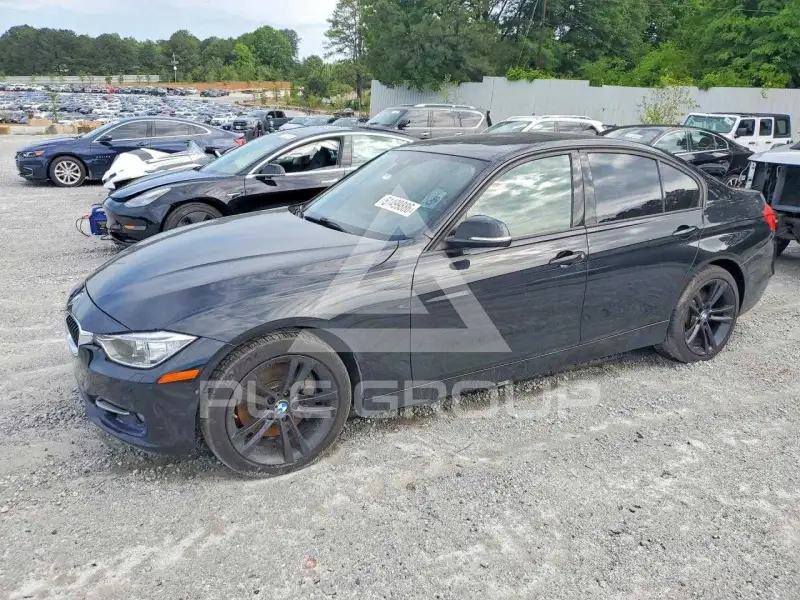 2013 BMW 335 photo