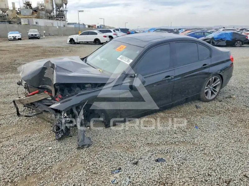 2013 BMW 335 фото