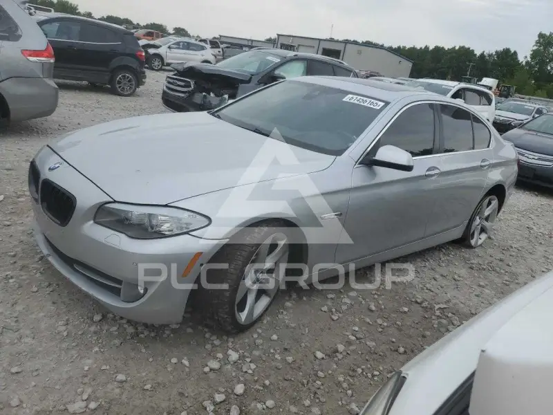 2013 BMW 535 photo