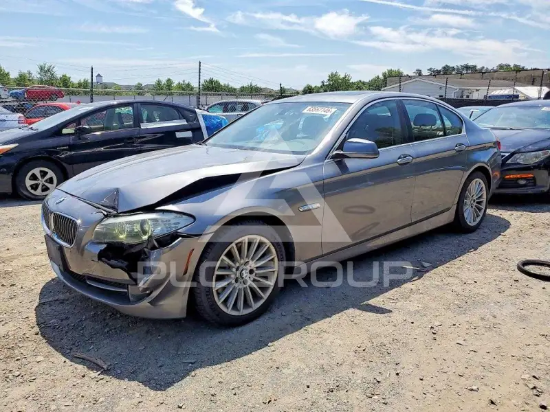 2013 BMW 535 фото