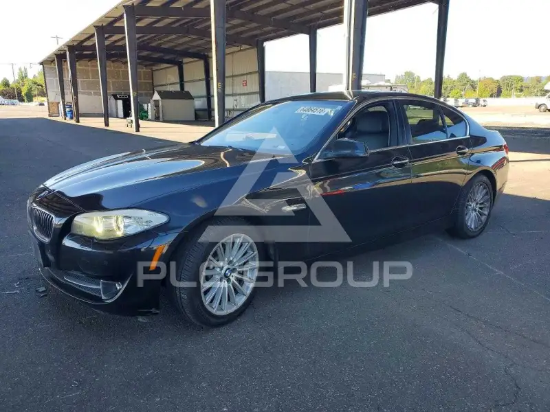 2013 BMW 535 фото