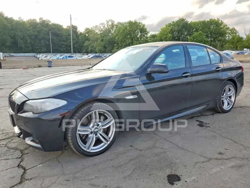 2013 BMW 535 photo