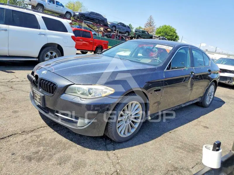 2013 BMW 535 фото